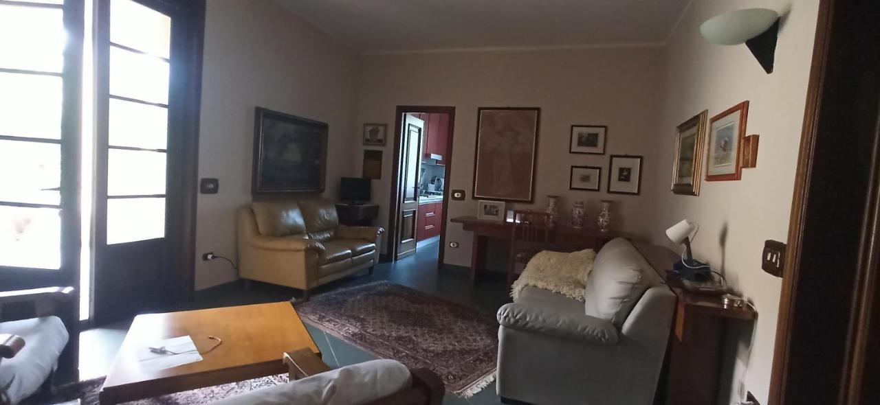 Вілла Casa Vincenzo 130 Mq Con Portico Ed Ingresso Esclusivo Dal Giardino Felino Екстер'єр фото