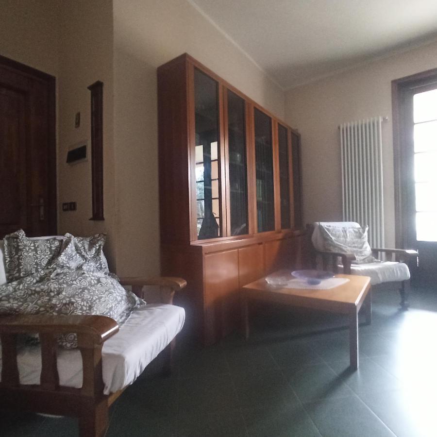 Вілла Casa Vincenzo 130 Mq Con Portico Ed Ingresso Esclusivo Dal Giardino Felino Екстер'єр фото
