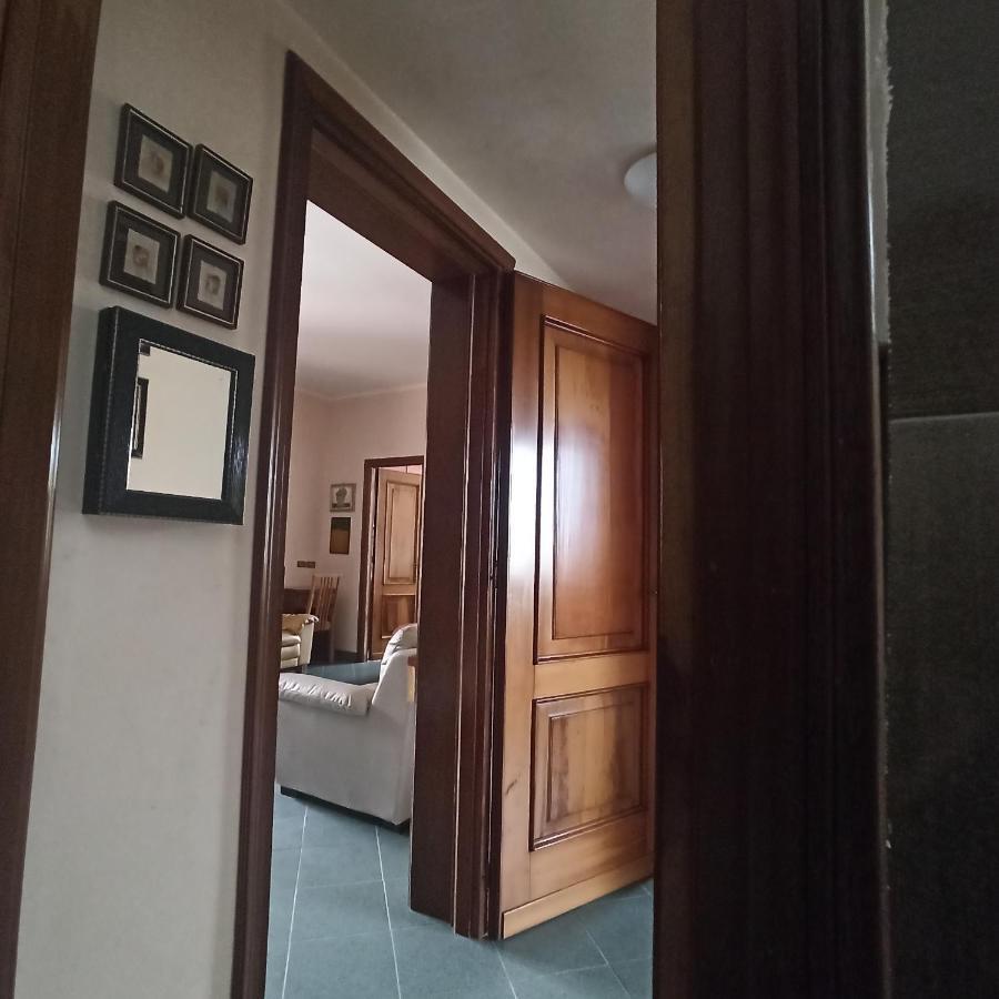 Вілла Casa Vincenzo 130 Mq Con Portico Ed Ingresso Esclusivo Dal Giardino Felino Екстер'єр фото