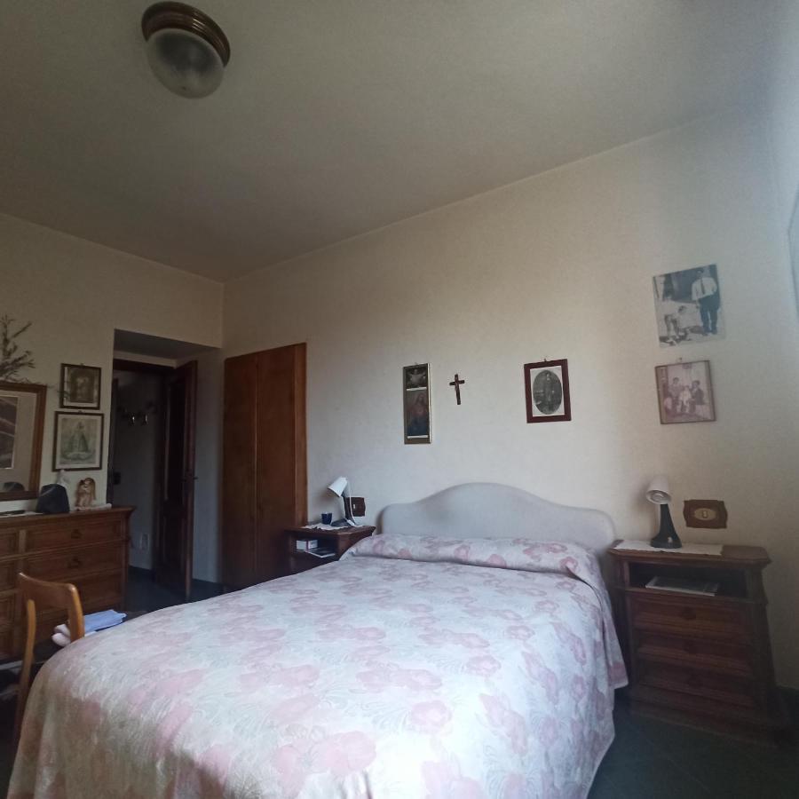 Вілла Casa Vincenzo 130 Mq Con Portico Ed Ingresso Esclusivo Dal Giardino Felino Екстер'єр фото