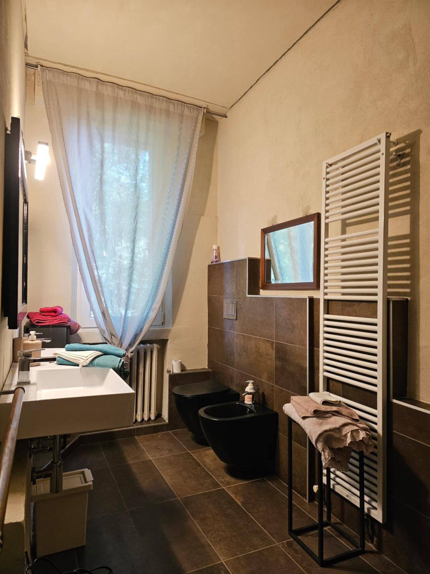 Вілла Casa Vincenzo 130 Mq Con Portico Ed Ingresso Esclusivo Dal Giardino Felino Екстер'єр фото